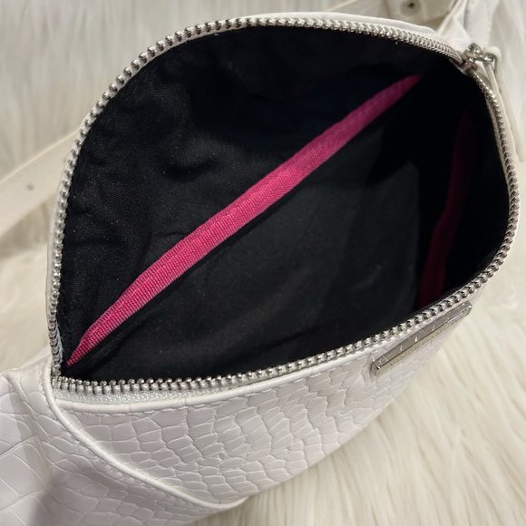 Vince Camuto White Faux Snake Skin Belt Bag - Picture 9 of 9